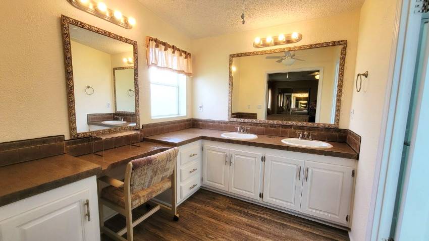 538 Tahiti Dr. a Lake Wales, FL Mobile or Manufactured Home for Sale